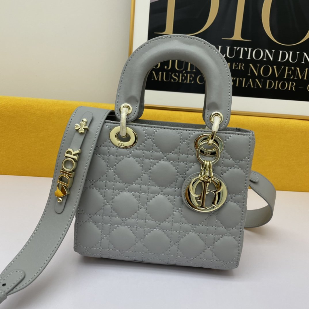 Dior The LADY D-LITE Bag AAA Quality