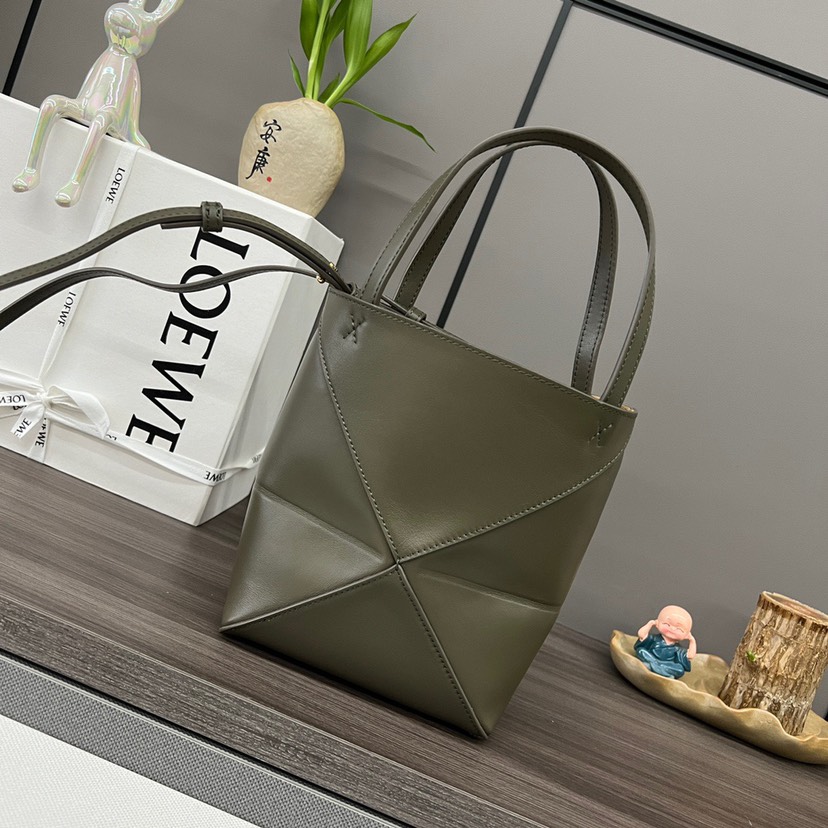 Loewe Mini Puzzle Fold Tote in shiny calfskin Green