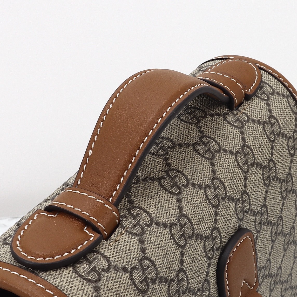 GUCCI Emblem GG mini shoulder bag