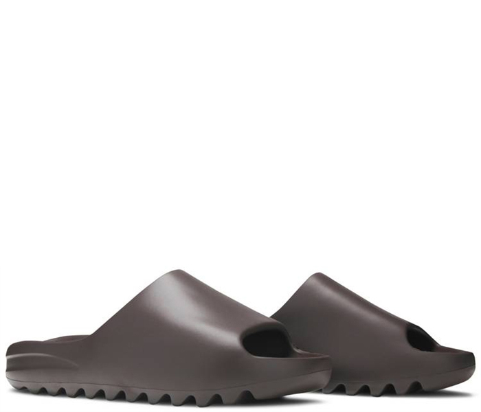 Yeezy Slides Soot G55495