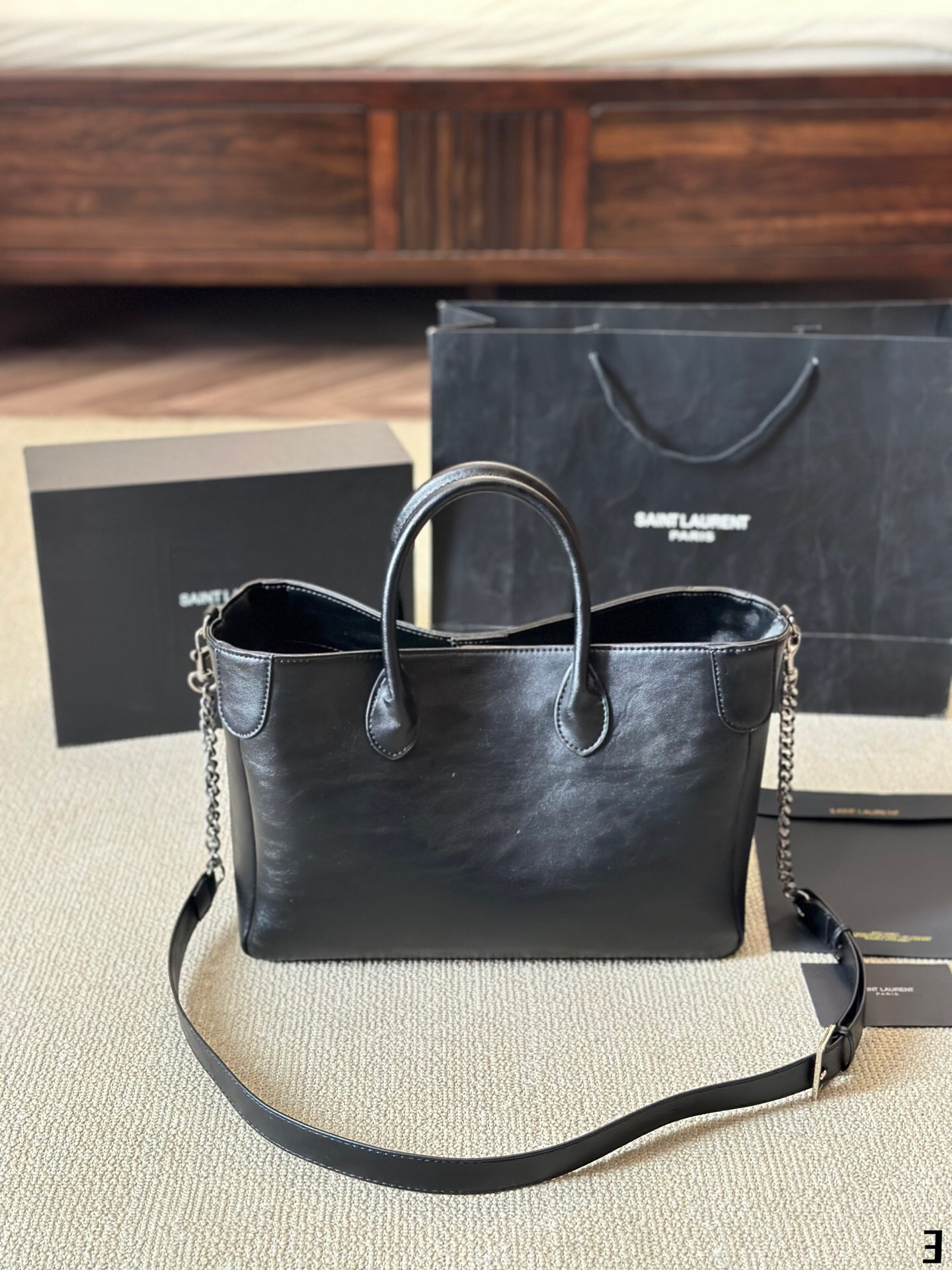 Saint Laurent 𝘝𝘪𝘯𝘵𝘢𝘨𝘦 ysl handbag