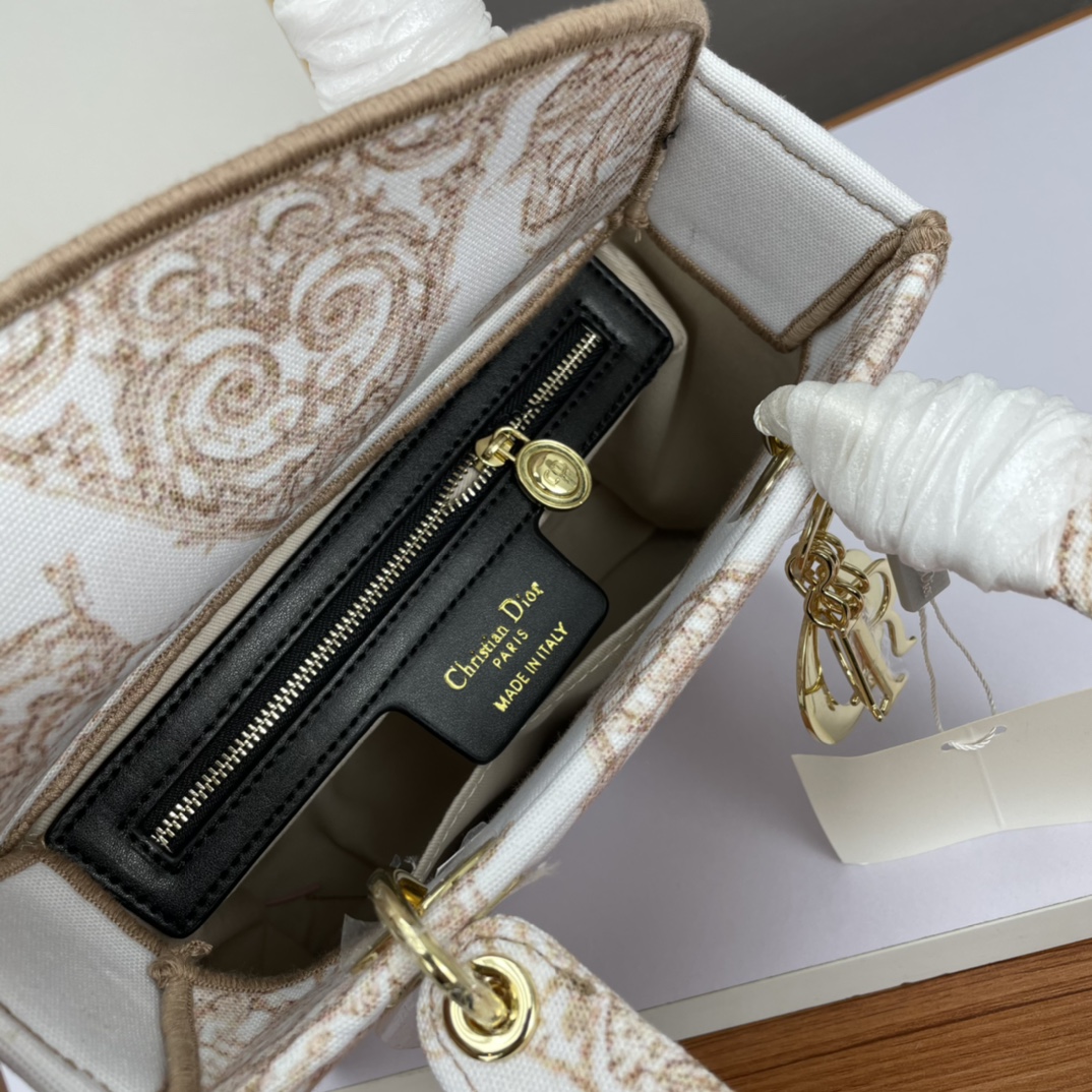 Dior The LADY D-LITE Bag AAA Quality