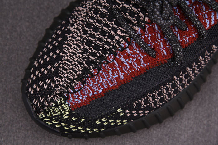Yeezy 350 V2 Yecheil FW5190