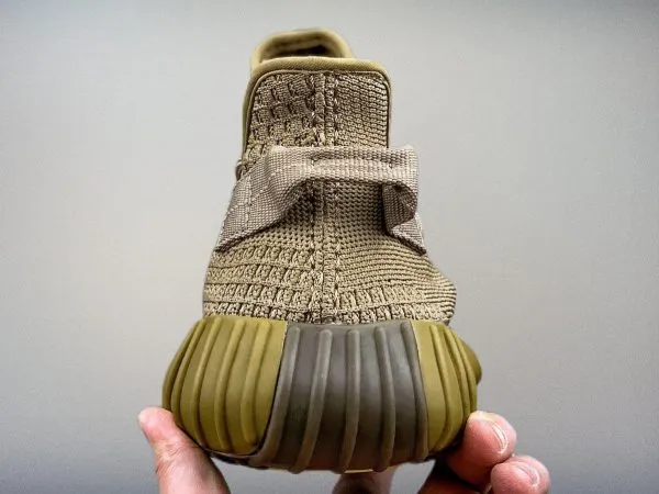 Yeezy350 Boost V2 “Earth”