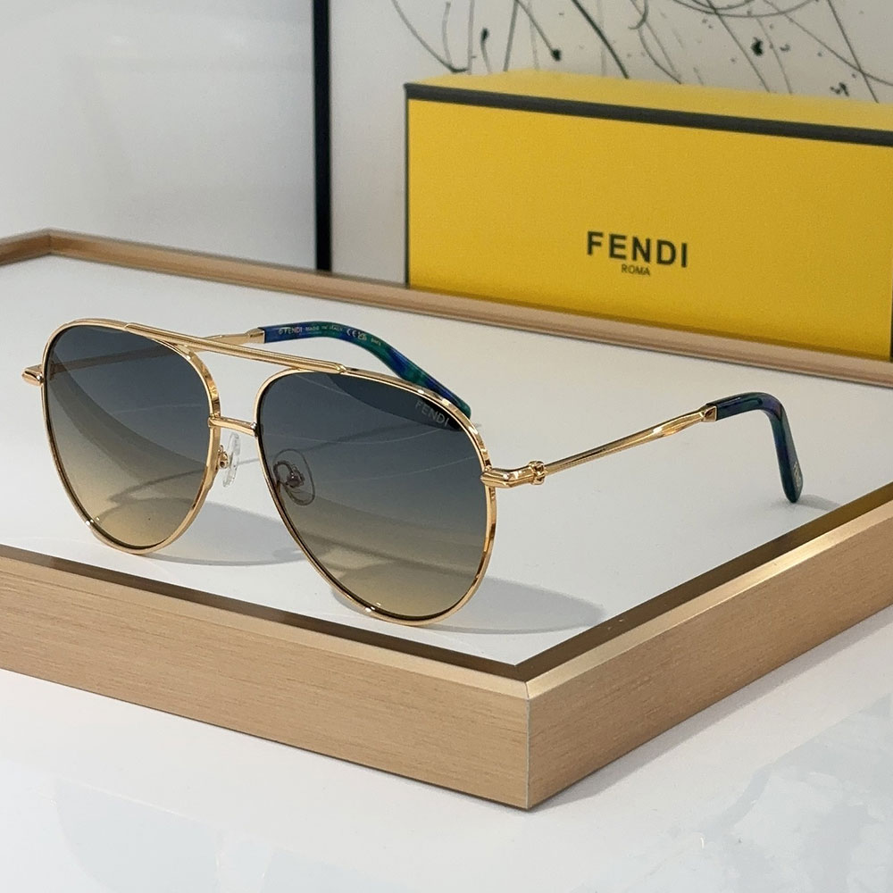 Fendi  Aviator metal Sunglasses Top quality