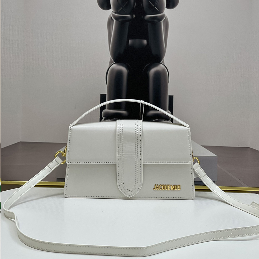 Jacquemus Leather Shoulder Bags