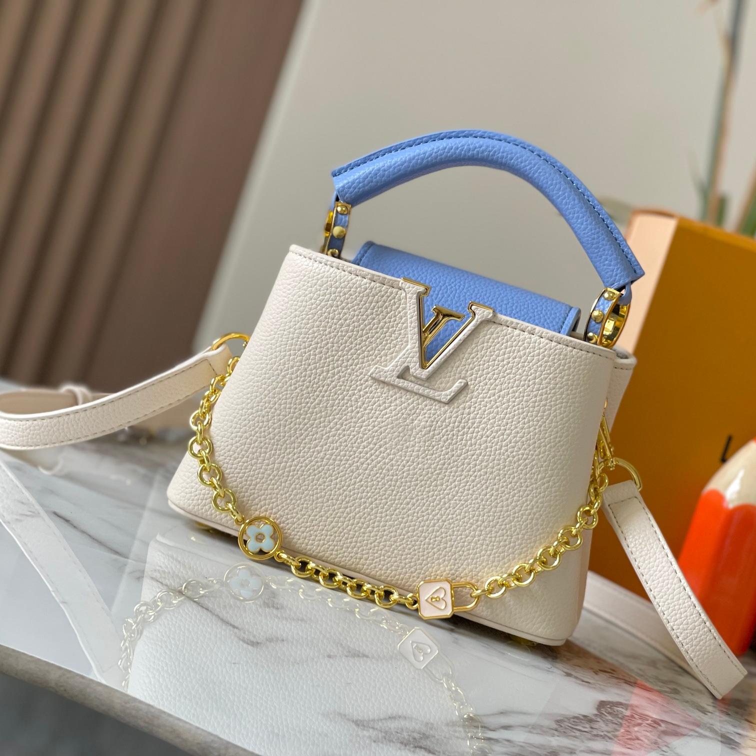 Louis Vuitton LV Capucines Love lock Chain Shoulder Bag M23950