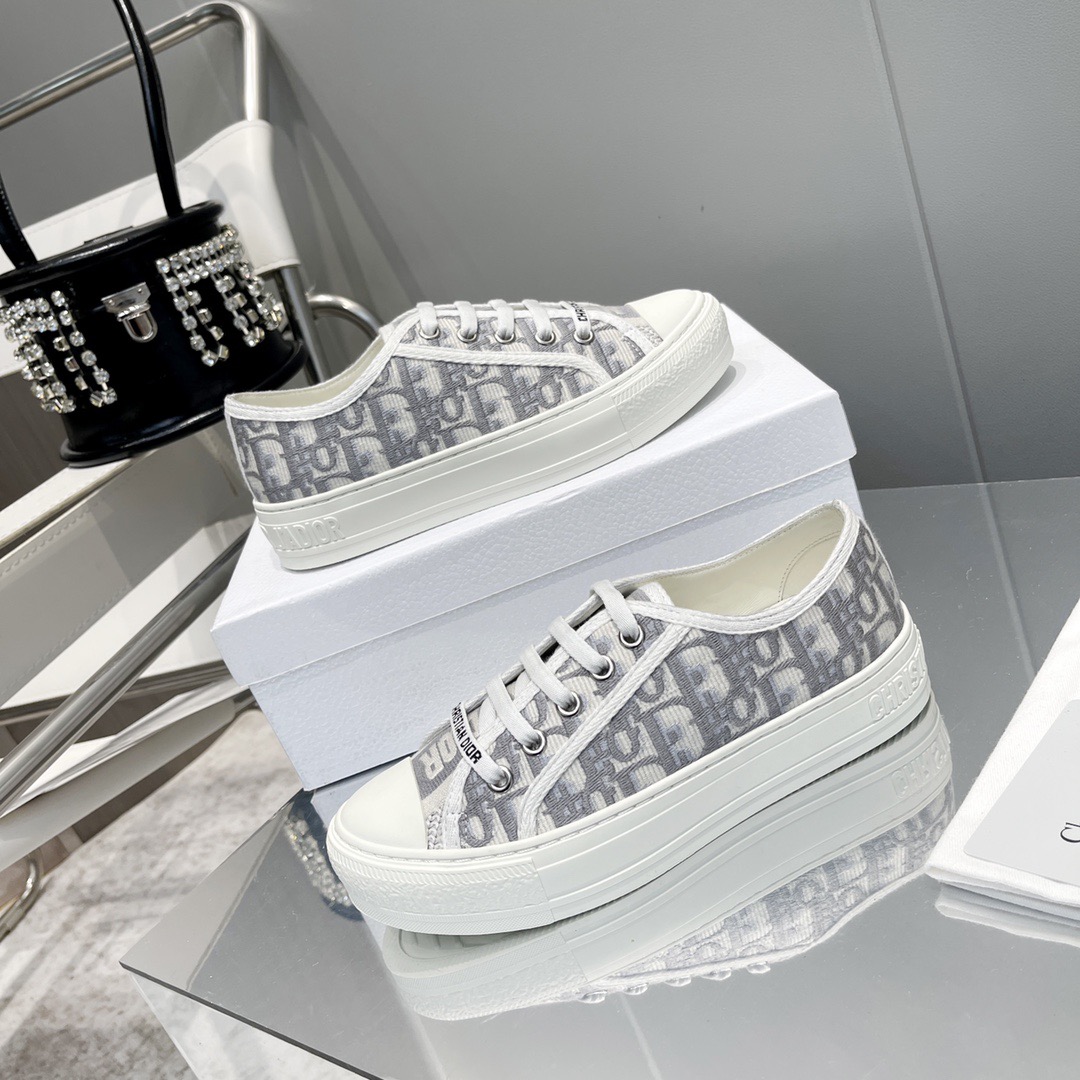 Dior embroidered flats Valentine's Day exclusive