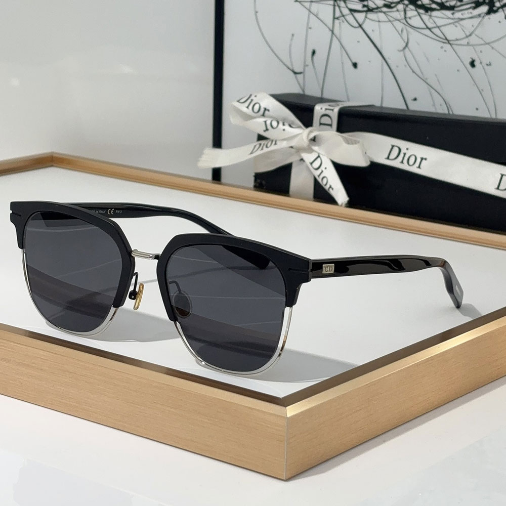 Dior  Plate Frame Elegant And Beautiful  sunglasses Top quality