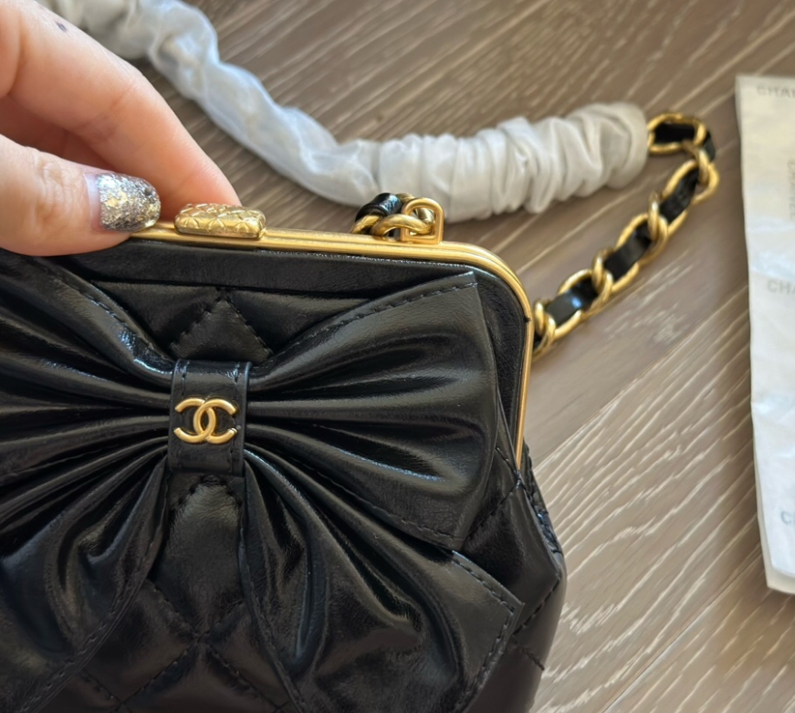 Chanel 24a bow bag