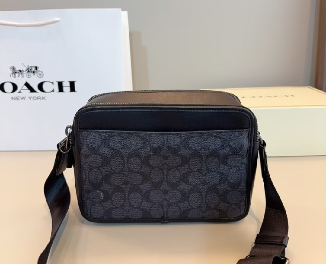 GUCCL Graham Black Classic Men's Bag