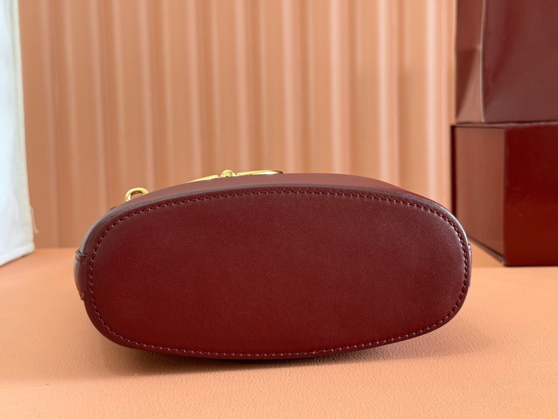 Gucci 73 mini shoulder Bag