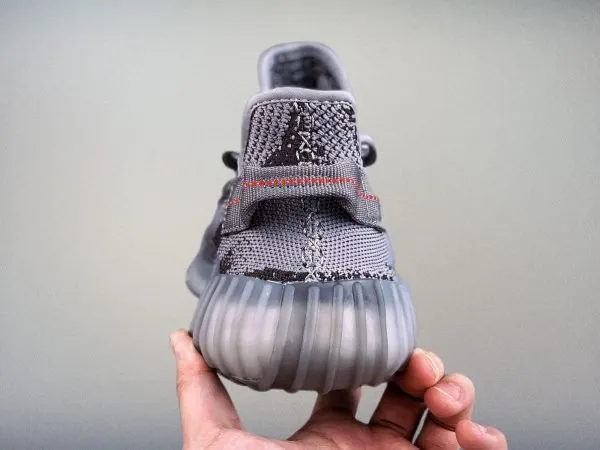 Yeezy350 Boost V2 Beluga 2.0