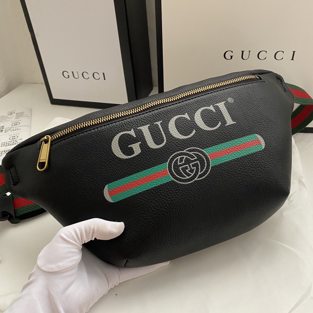 Gucci Leather Waist Bag