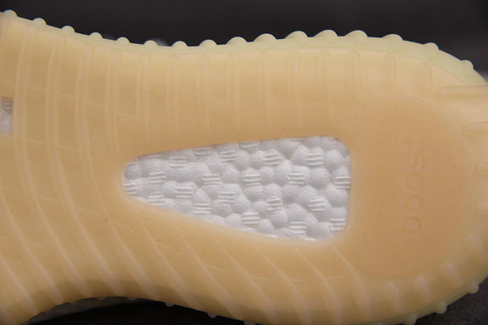 Yeezy Boost 350 V2 Light GY3438