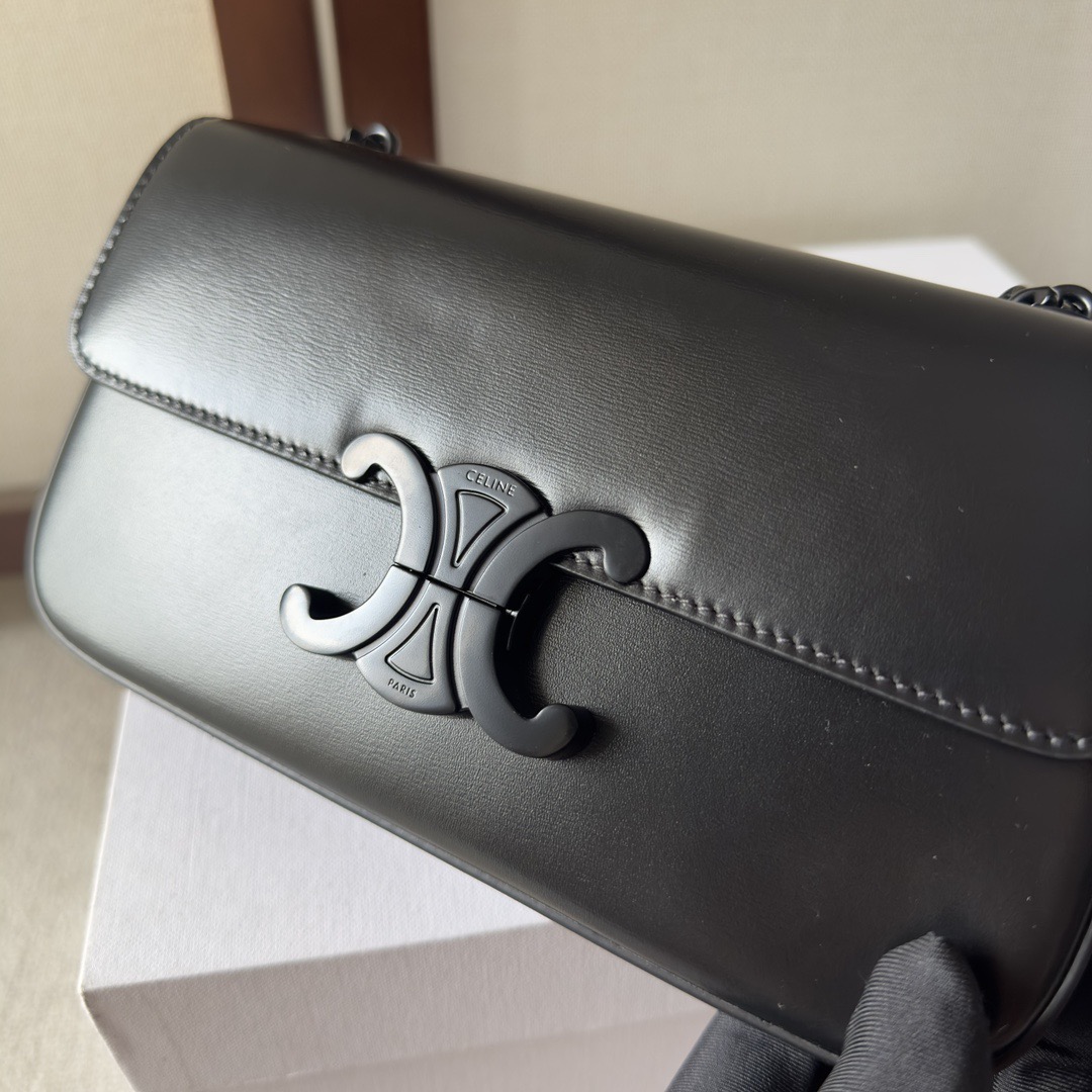 Celine chain shoulder bag