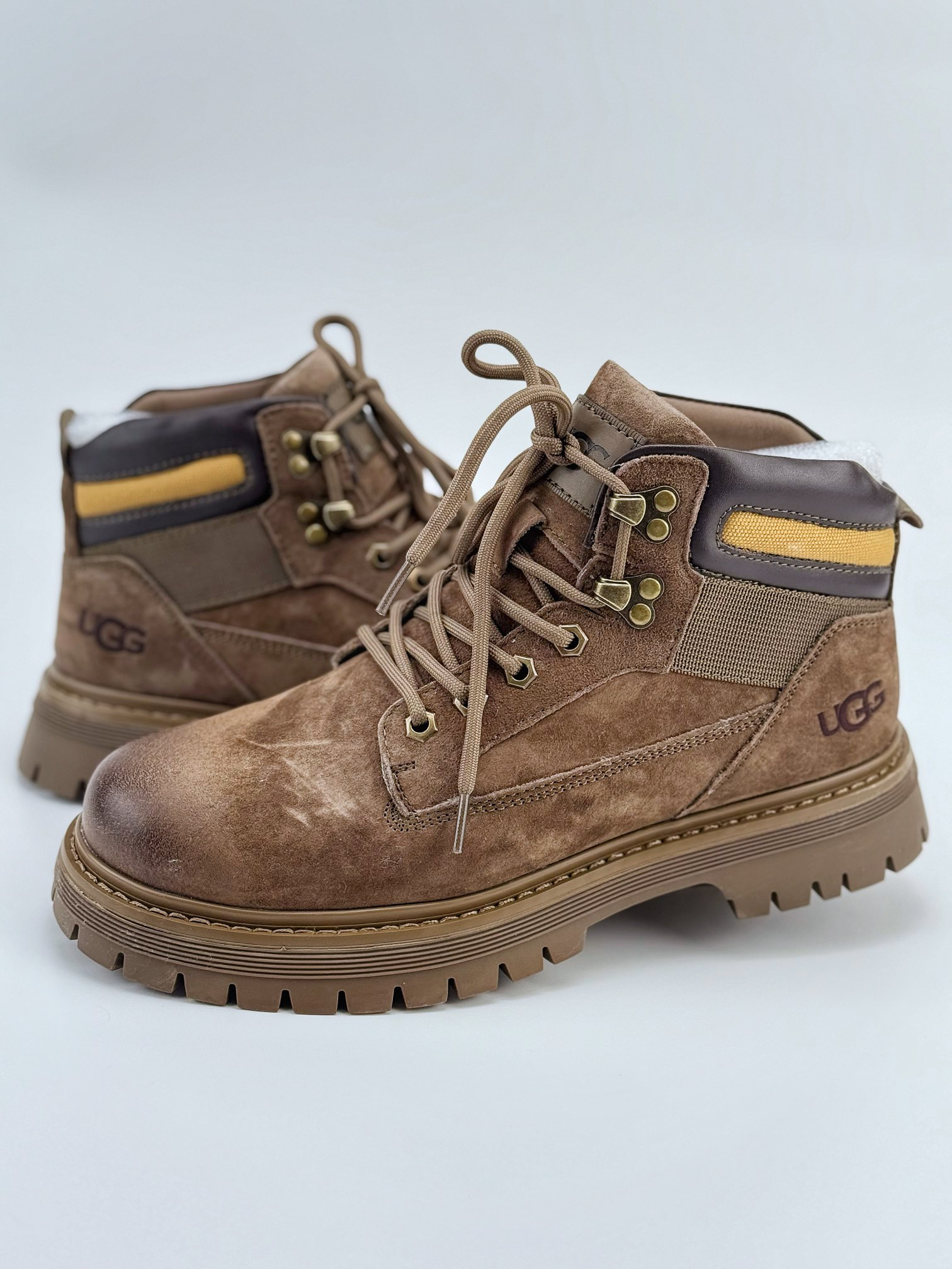 UGG new plush integrated boots