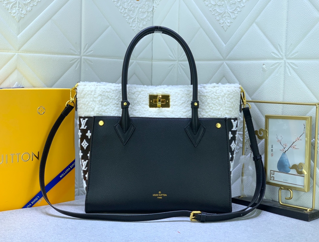 Louis Vuitton cowhide and wool leather patchwork tote bag