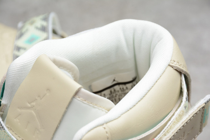 Air Jordan 1 Retro Hi Strap 