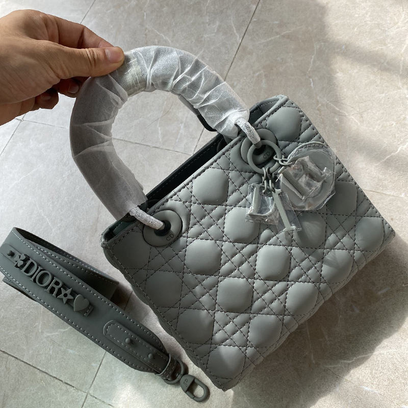 Dior The LADY D-LITE Bag AAA Quality