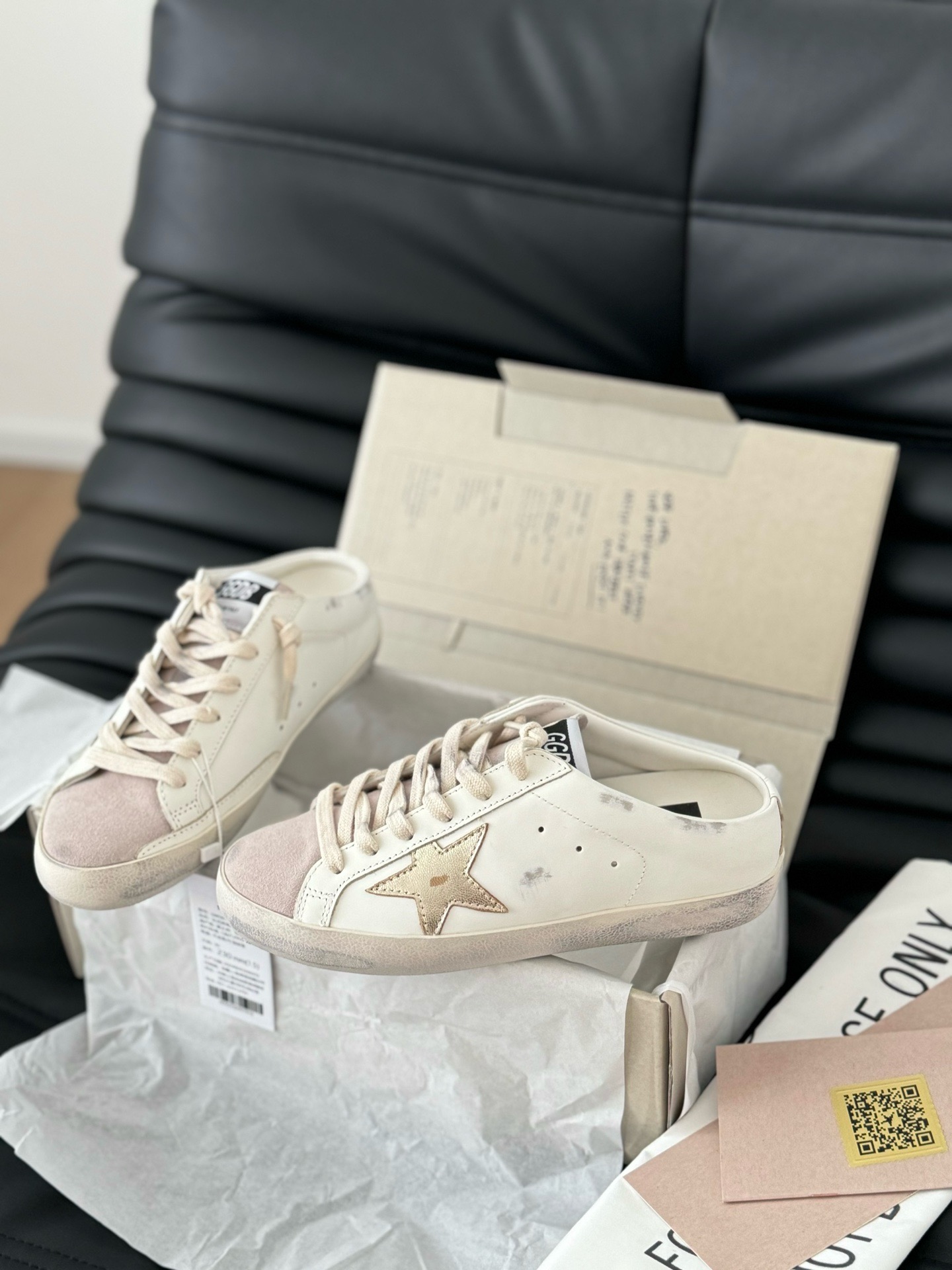 Golden Goose Dirty Shoes Sneakers