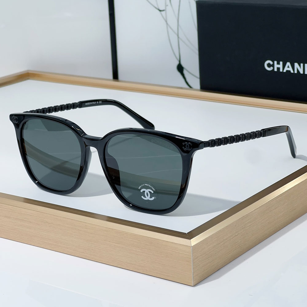 Chanel  Mirror leg Hollowed out Logo Sunglasses Top quality