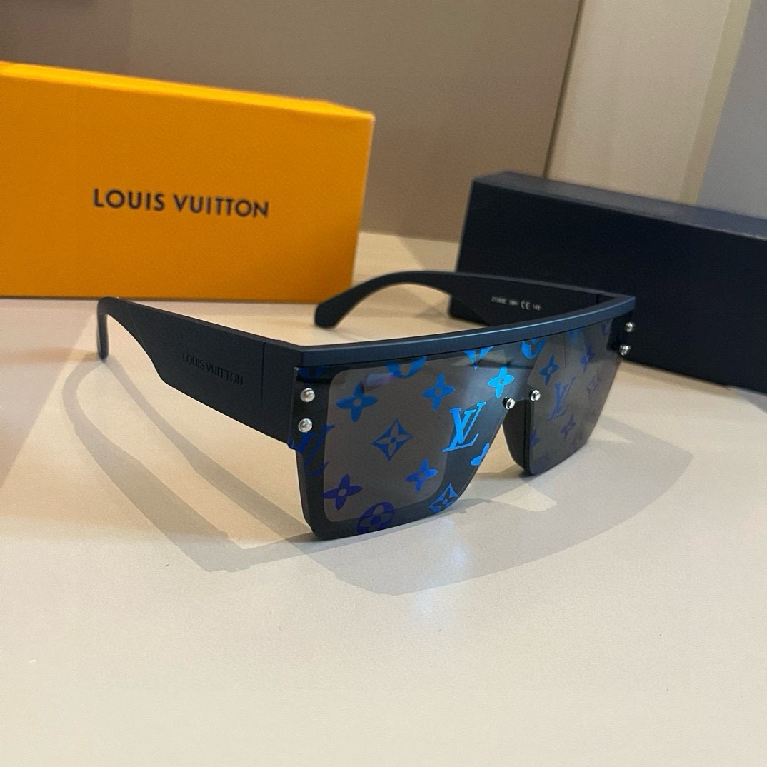Louis Vuitton printed sunglasses