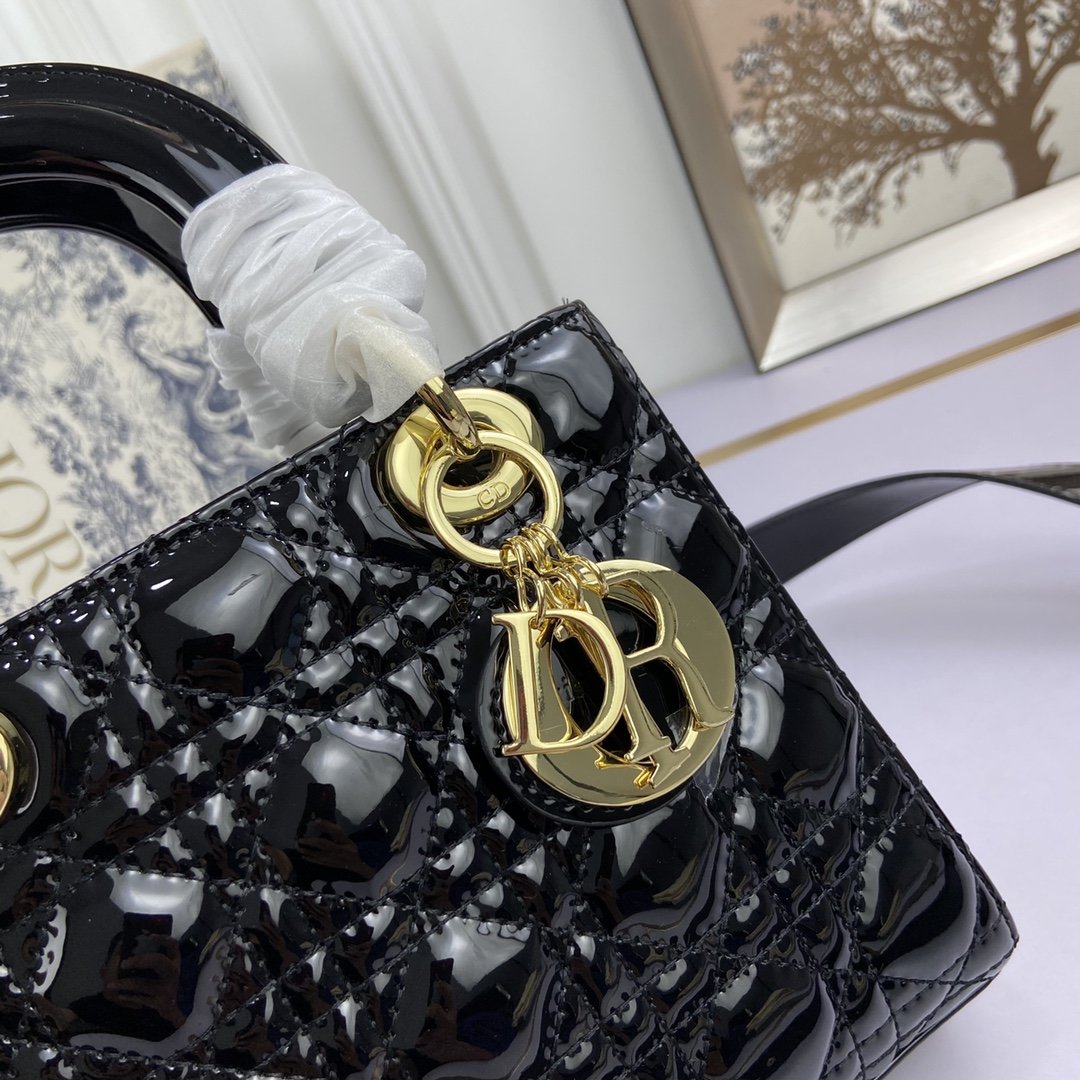 Dior The LADY DIOR Bag MINI SIZE(17*15*7cm) AAA Quality