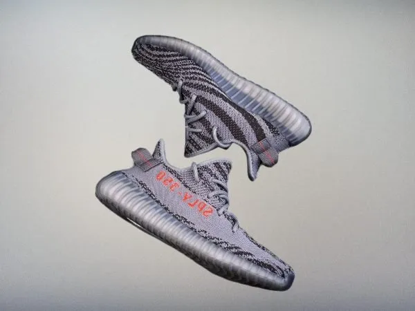 Yeezy350 Boost V2 Beluga 2.0