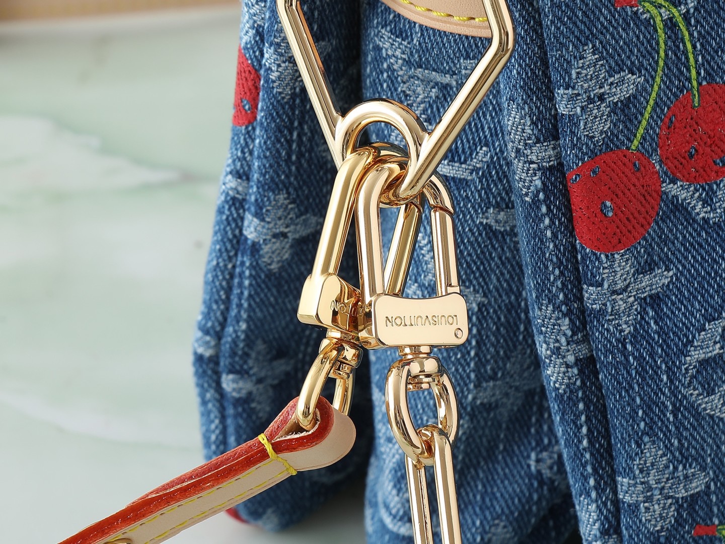 Louis Vuitton new denim cherry embroidery chain bag M14978