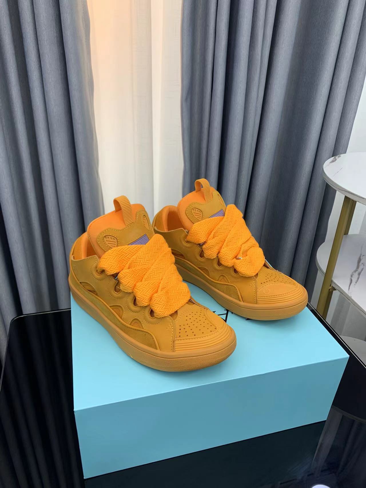 Lanvin LEATHER CURB SNEAKERS