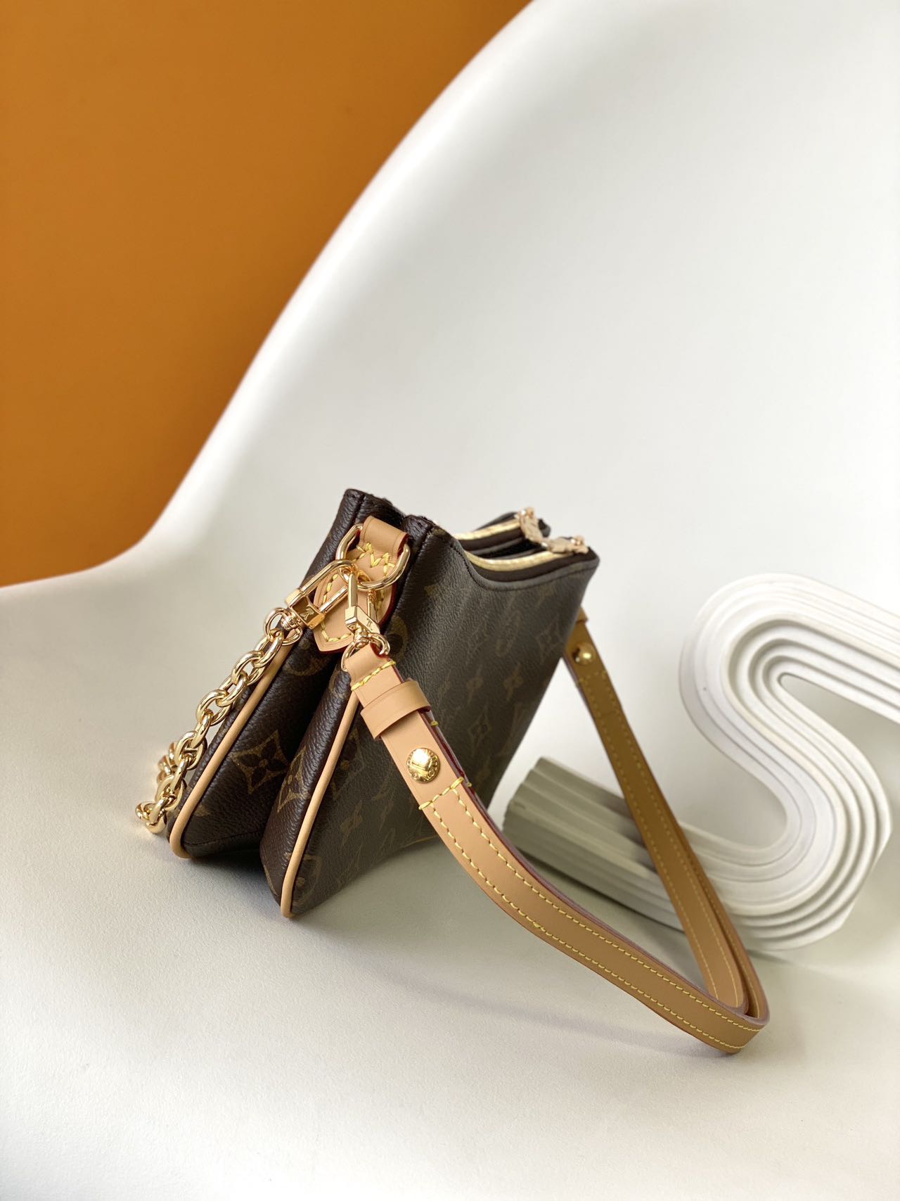 Louis Vuitton M83008 Liv Pochette Bag