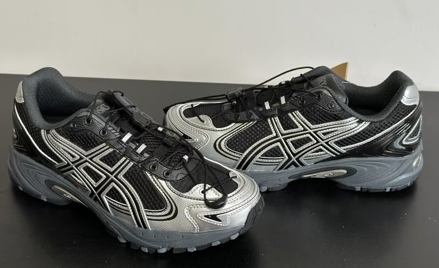 Asics Gel Kahana TR V4 Carbon Black
