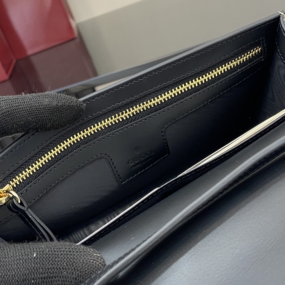 GUCCI Emblem GG ultra mini shoulder bag