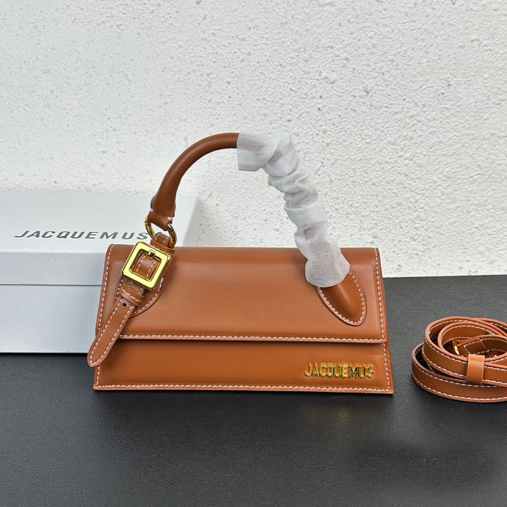 JACQUEMUS Le Chiquito Long Boucle leather shoulder bag
