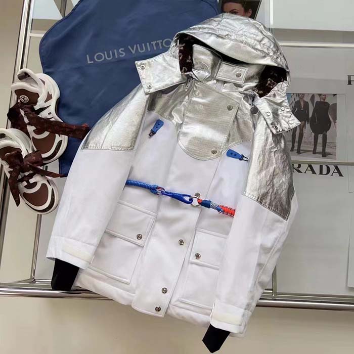 Louis Vuitton Men LV Electric Accent Ski Jacket Optical White Regular Fit
