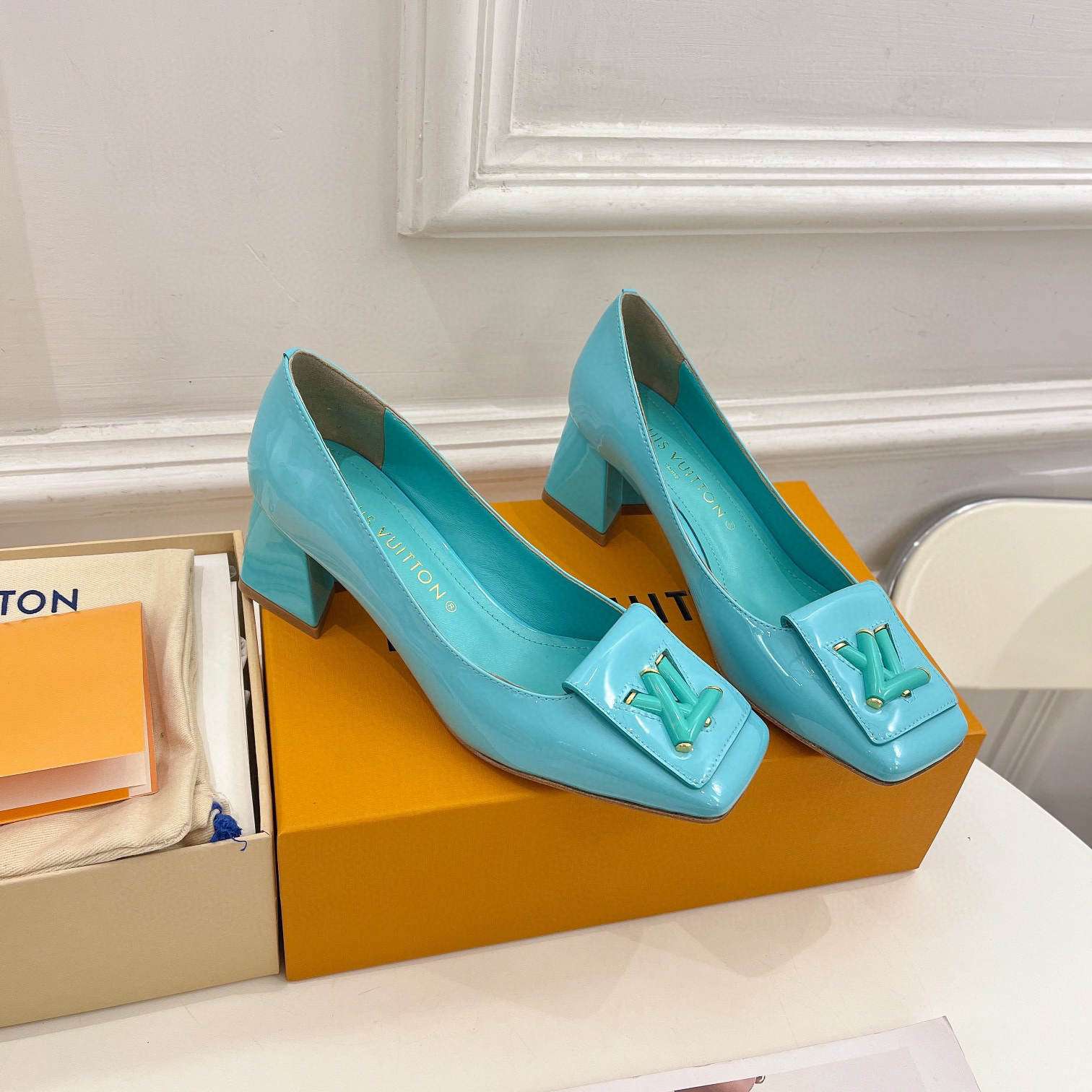 Louis Vuitton LV Trendy Casual Chunky Heels Slide Sandal