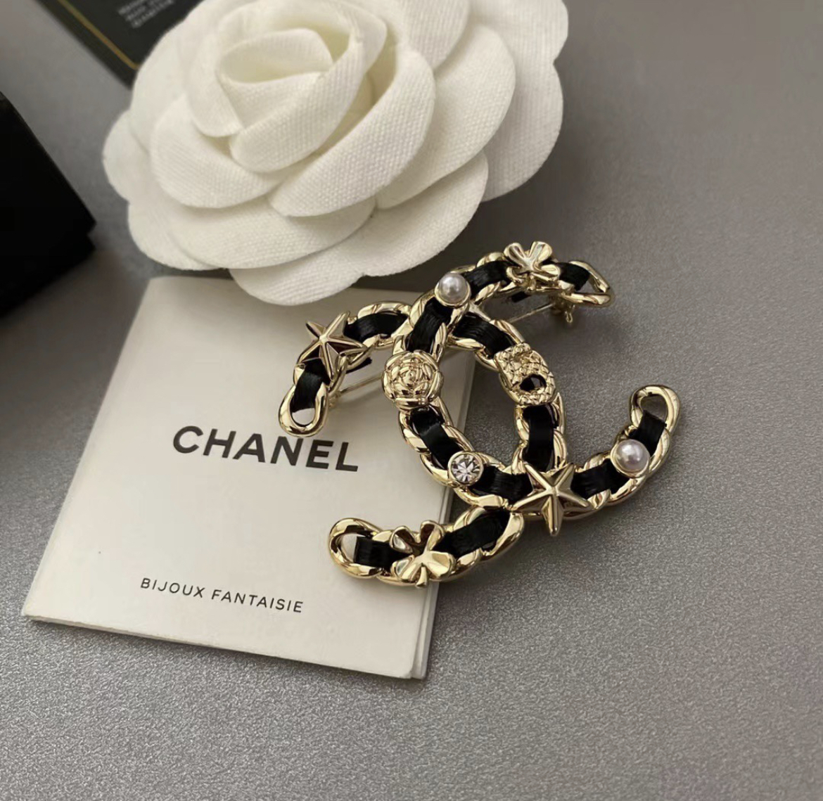 Chanel vintage double c diamond and pearl brooch Jewelry