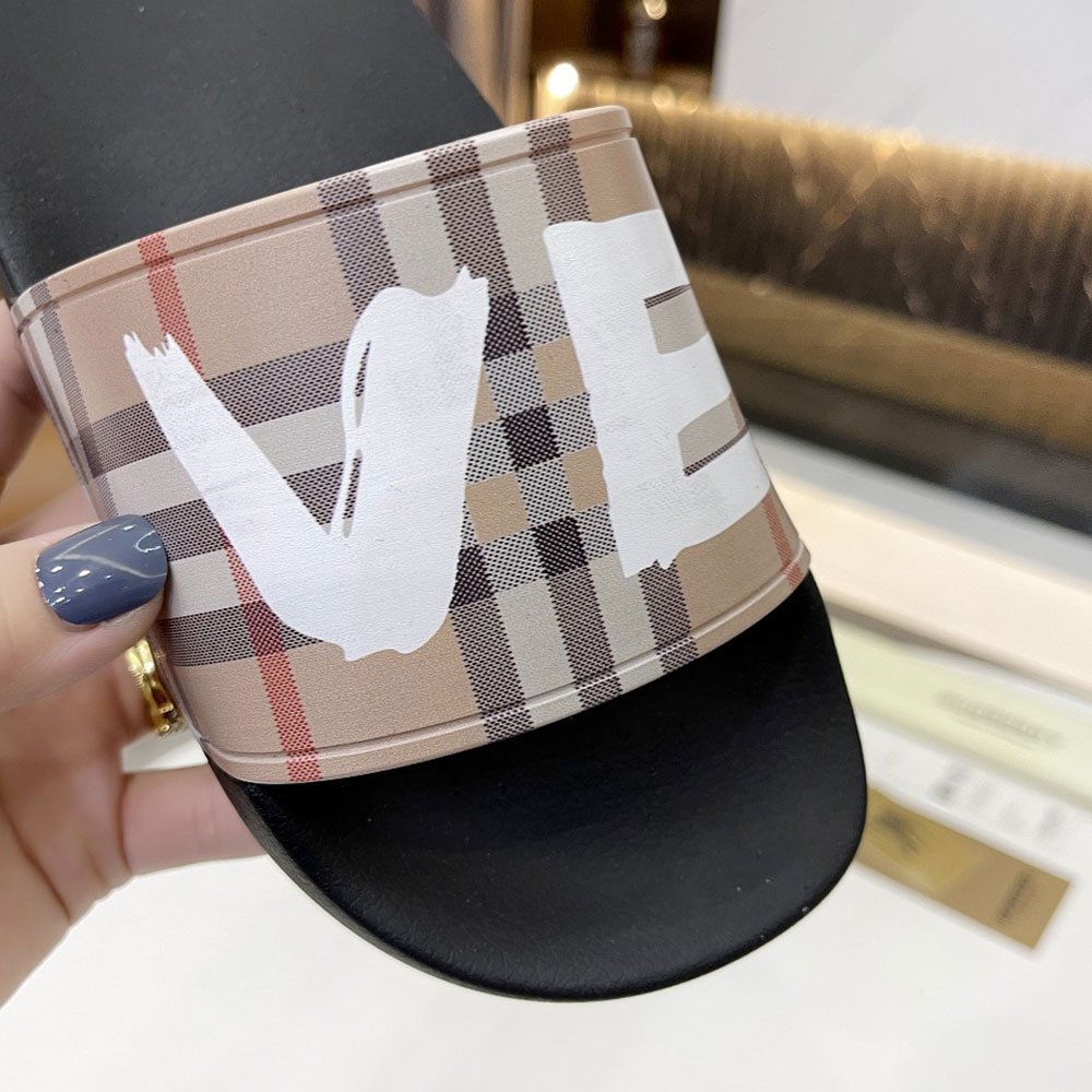 Burberry Check Printing Leisure And Comfort Shoes Sandal