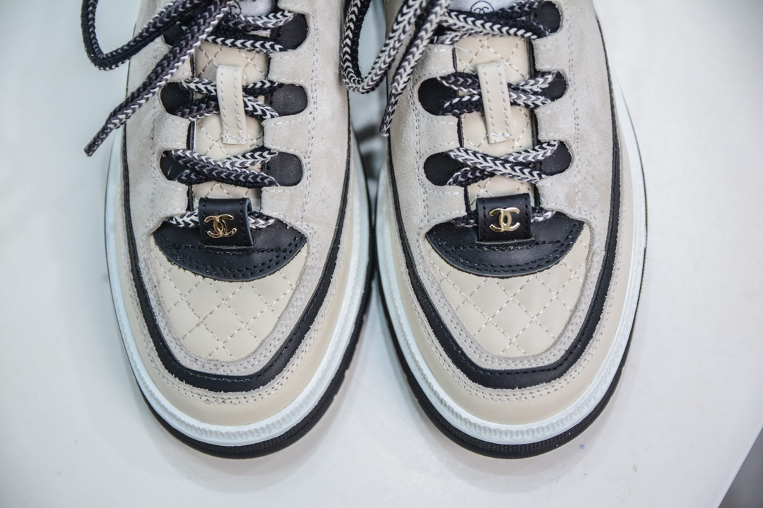 Chanel Milan catwalk platform shoes