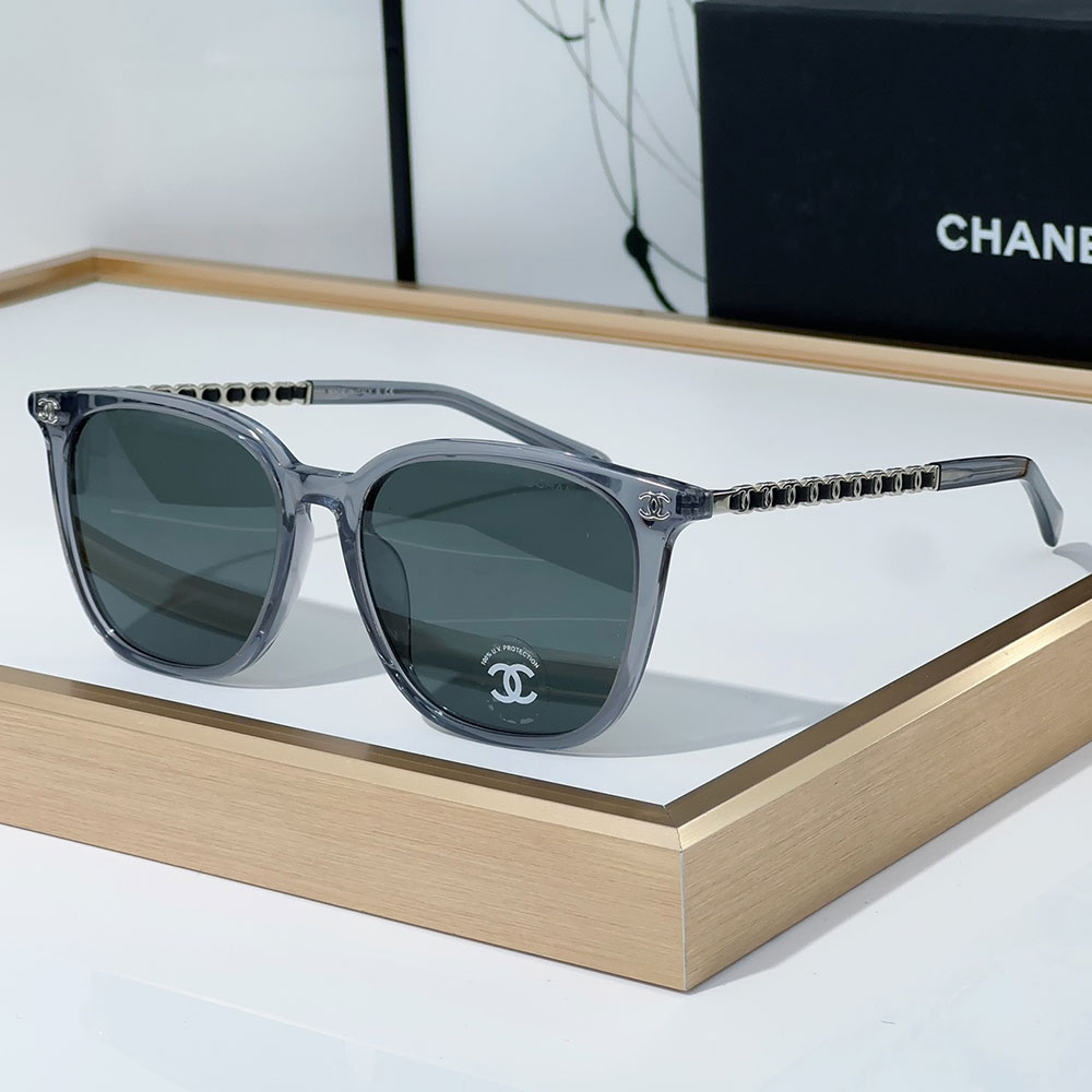 Chanel  Mirror leg Hollowed out Logo Sunglasses Top quality