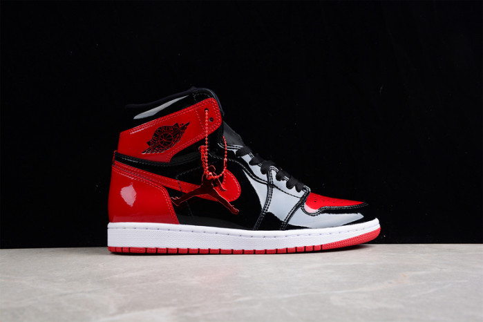 AIR JORDAN 1 HIGH OG BRED PATENT 555088-063