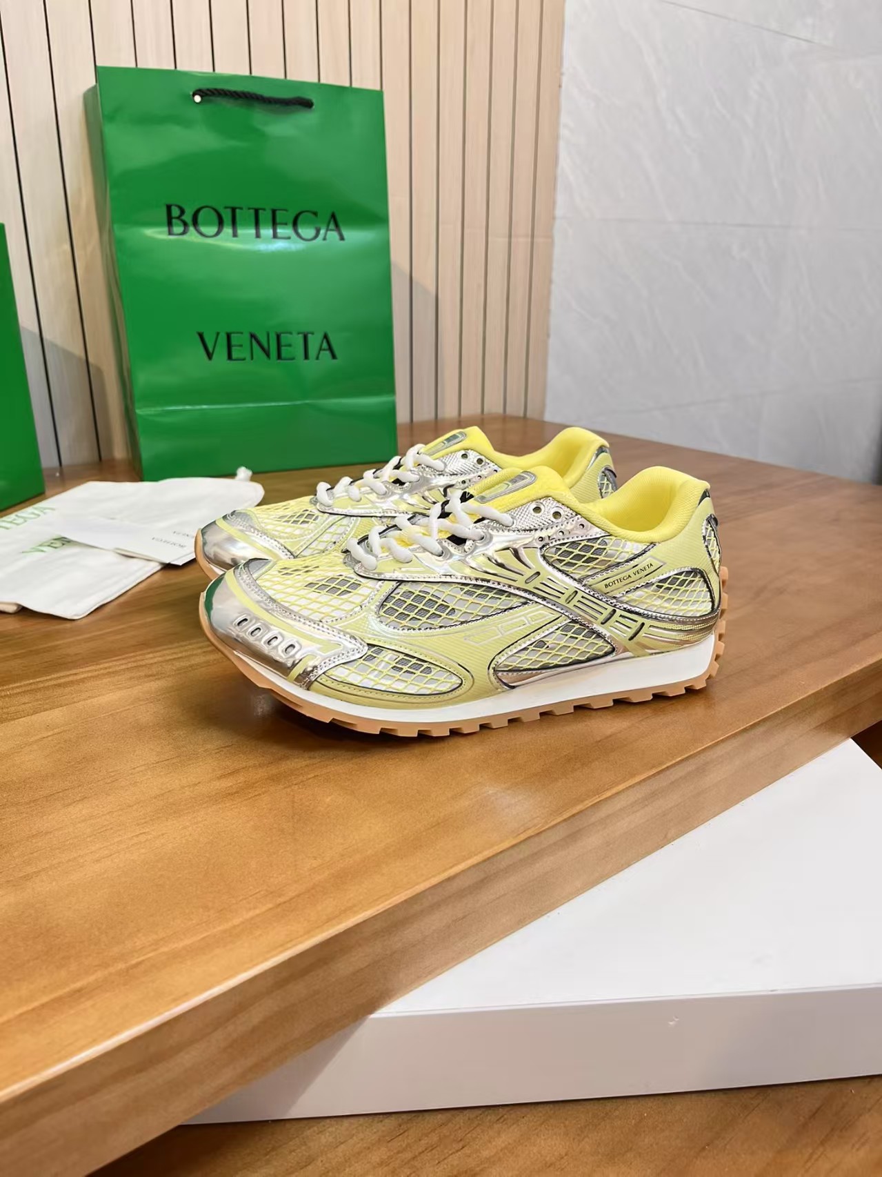 Bottega Veneta orbit Track Sneakers