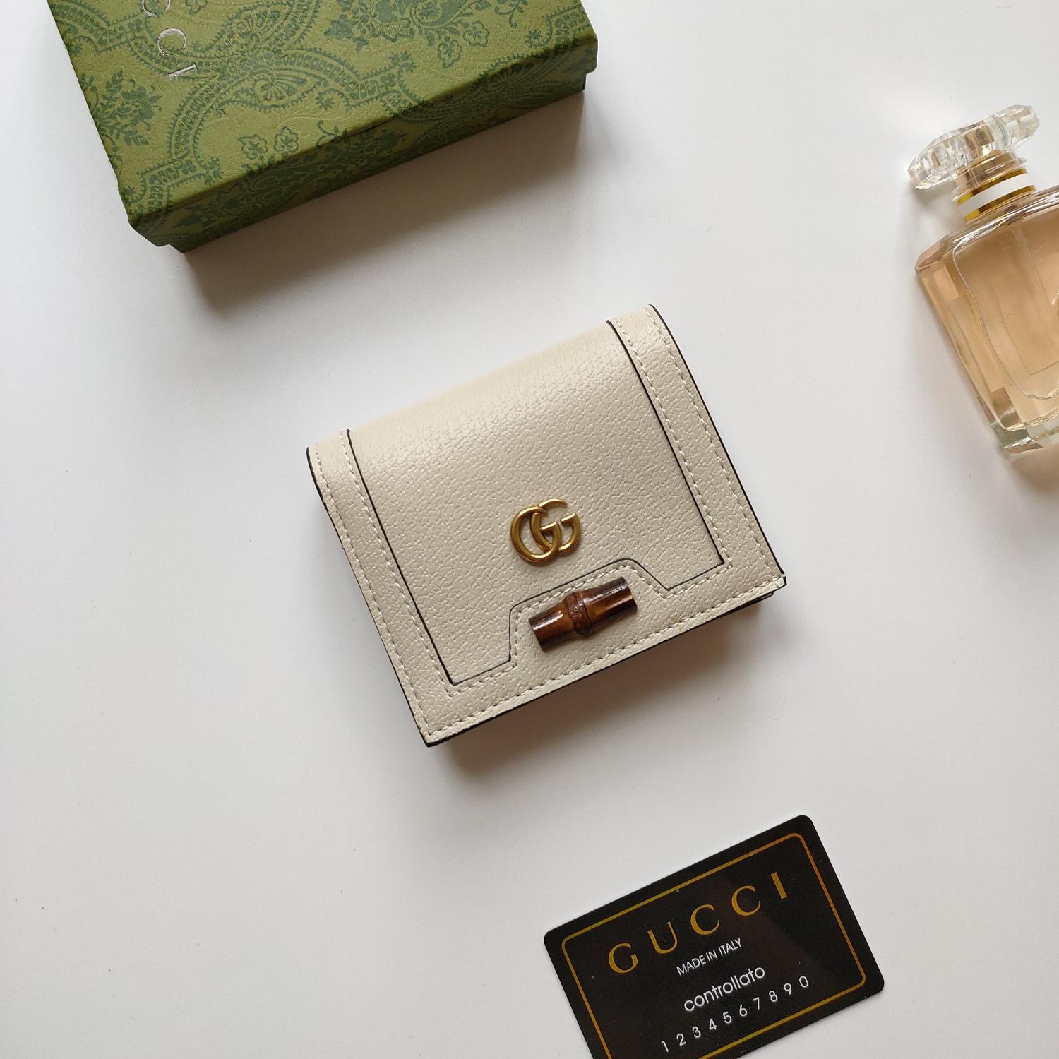 Gucci Unisex GG Diana Wallet