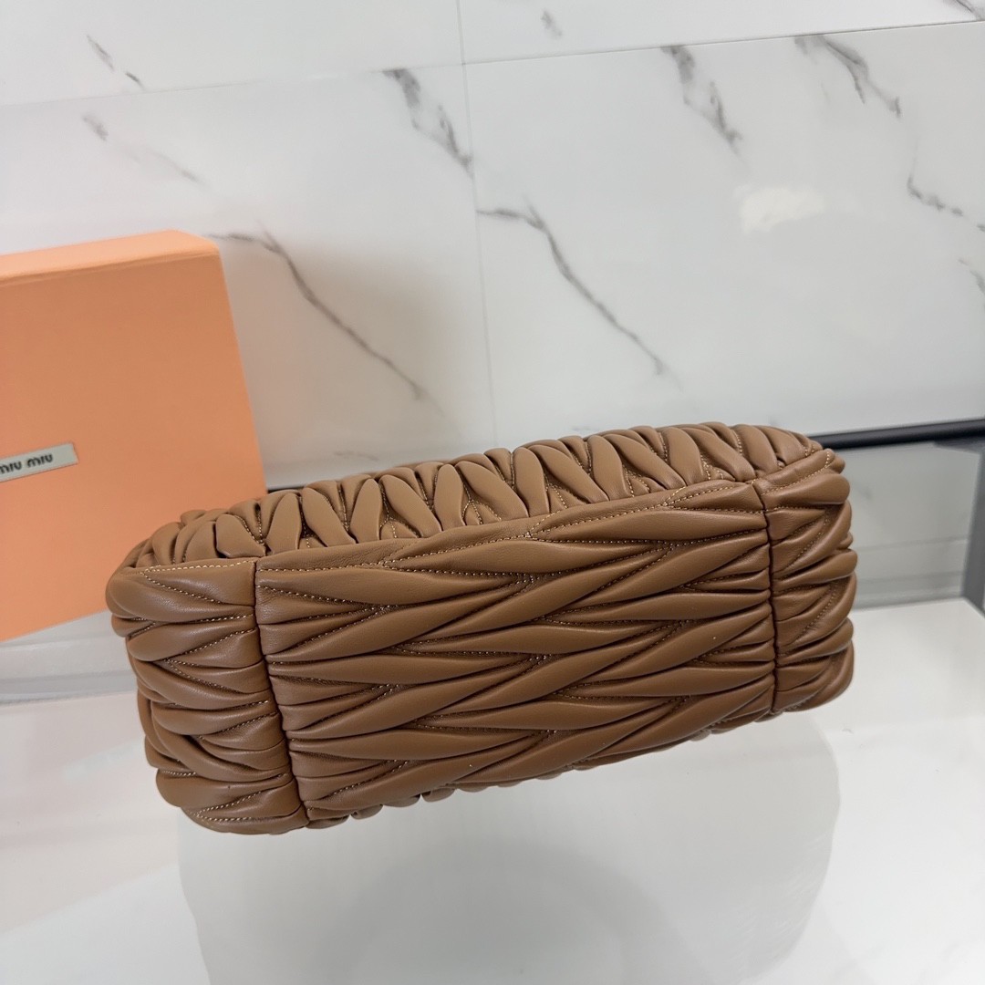 Miumiu  Wander Matelassé Medium Hobo Nappa Leather Underarm Bag