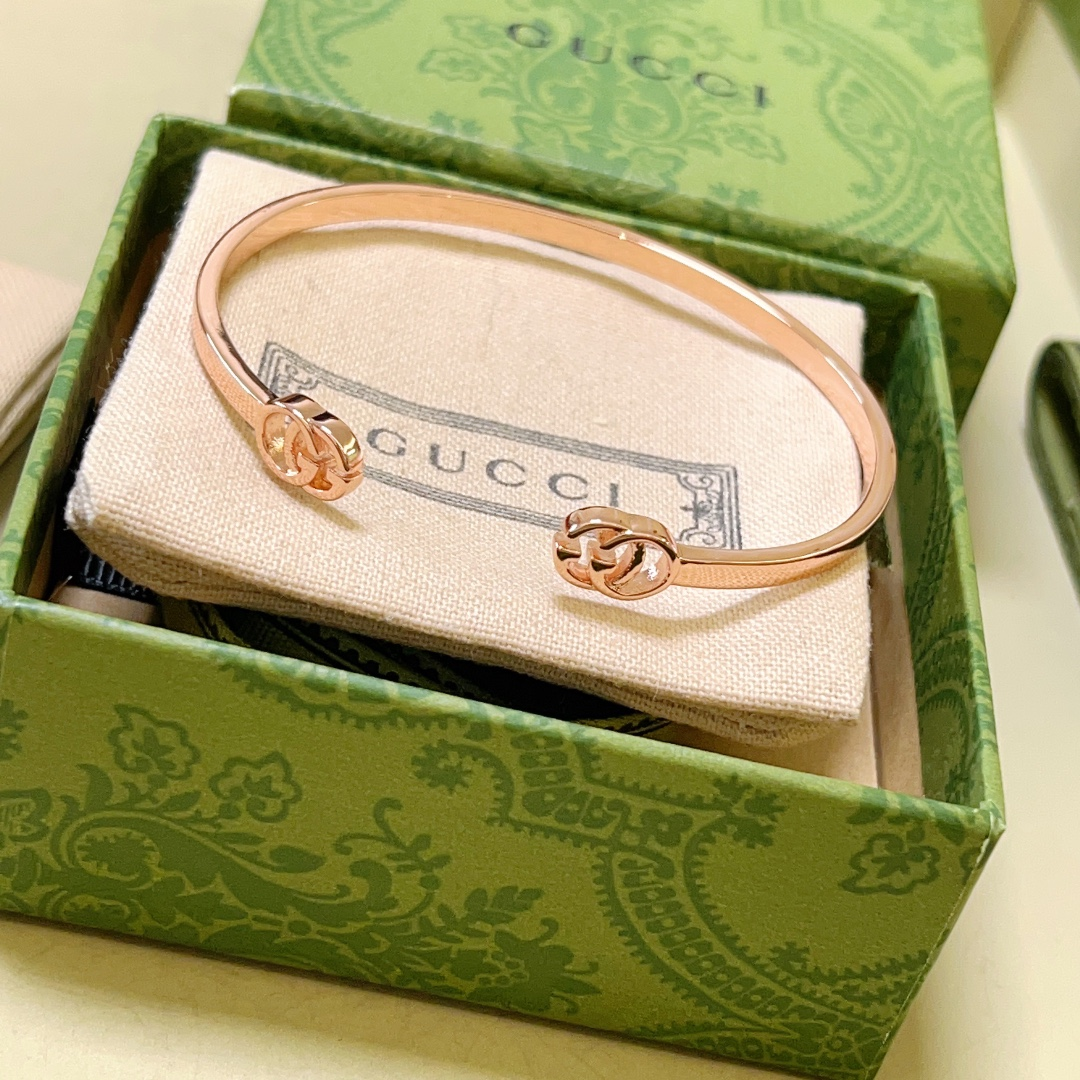 Gucci Half Open Bracelet Jewelry