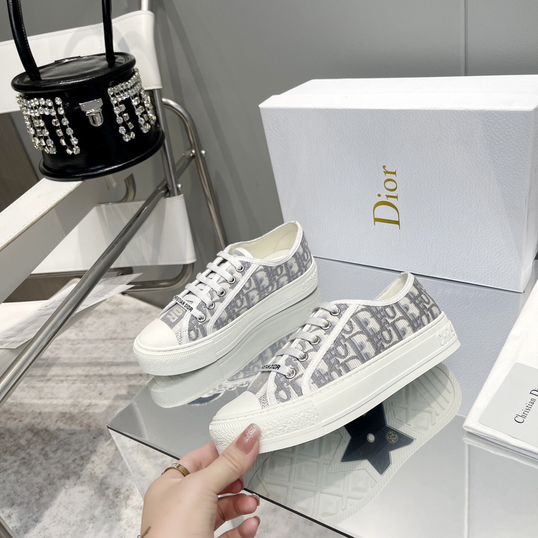 Dior embroidered flats Valentine's Day exclusive