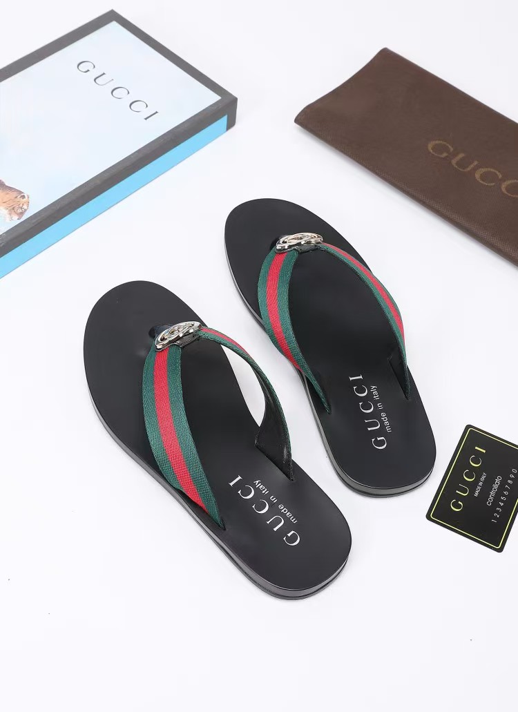GUCCI flat slippers