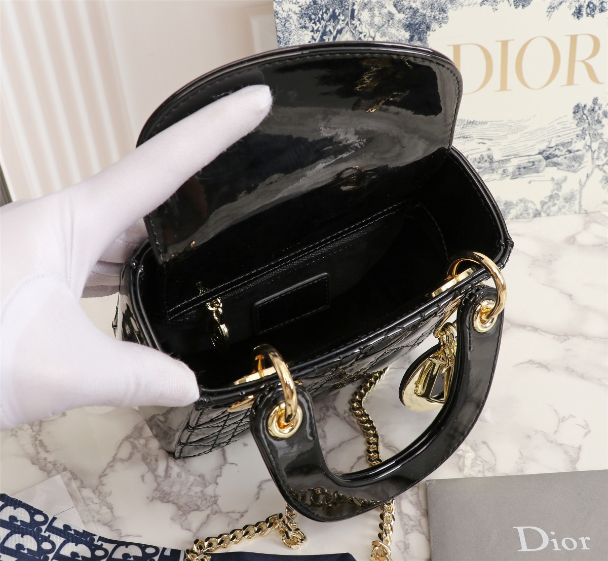 Dior The LADY DIOR Bag Black Patent Cannage Calfskin M0505OWCB_M900  AAA Quality