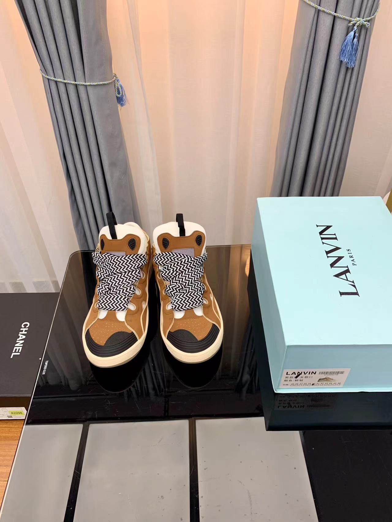 Lanvin LEATHER CURB SNEAKERS